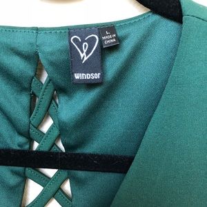 Emerald green winsor dress